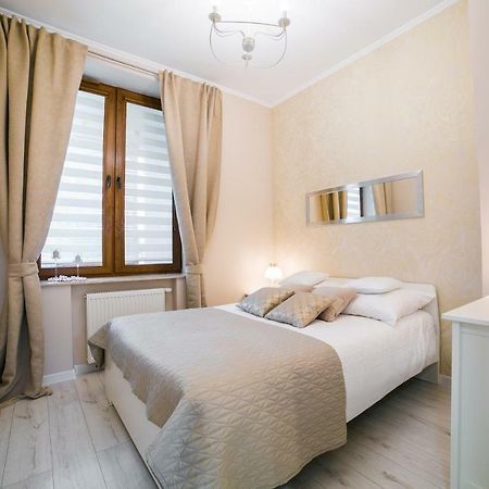 זביז'ינייץ Apartamenty Roztocze מראה חיצוני תמונה