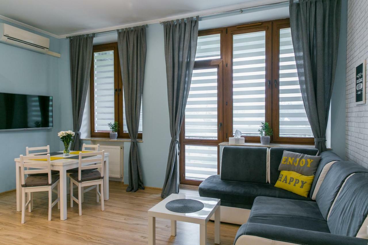 זביז'ינייץ Apartamenty Roztocze מראה חיצוני תמונה