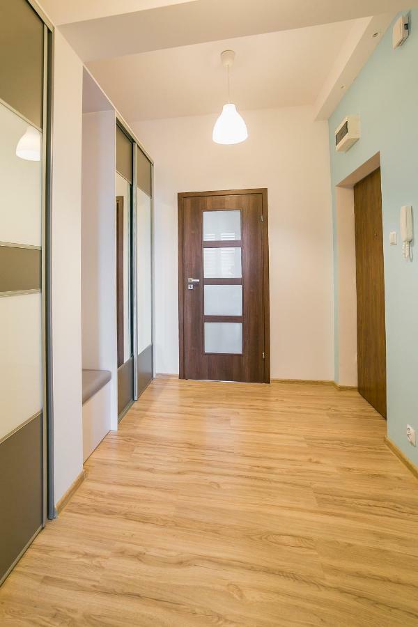 זביז'ינייץ Apartamenty Roztocze מראה חיצוני תמונה