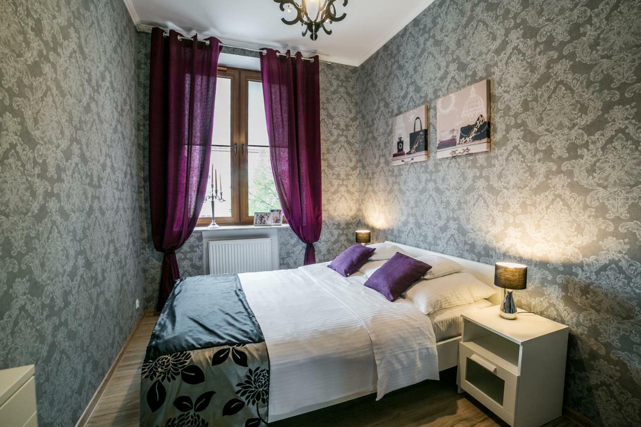 זביז'ינייץ Apartamenty Roztocze מראה חיצוני תמונה